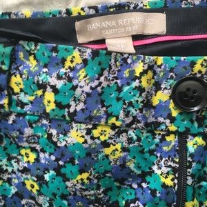 Banana Republic floral cropped pants - petite